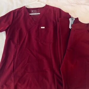 Figs Burgundy scrubs
